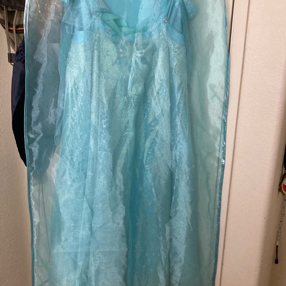 Disney Other - Beautiful Disney Elsa dress